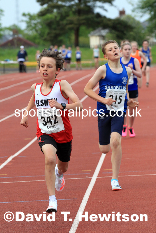 800 metres, 2022 NEGP No. 2, Hebburn. Photo: David T. Hewitson/Sports for All Pics